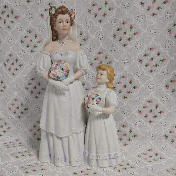 Vintage Porcelain Bisque Figurine Bride & Bridesmaid Homco 8" Home Decor Shelf - Picture 1 of 17